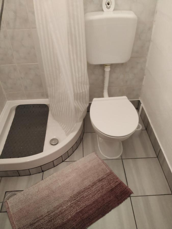 Apartmani Zlatko Πούλα Εξωτερικό φωτογραφία