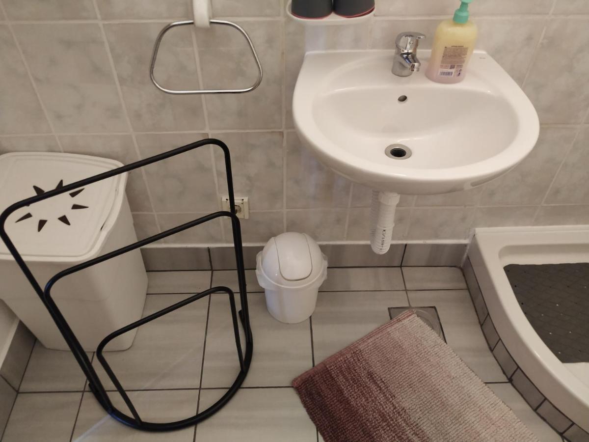 Apartmani Zlatko Πούλα Εξωτερικό φωτογραφία