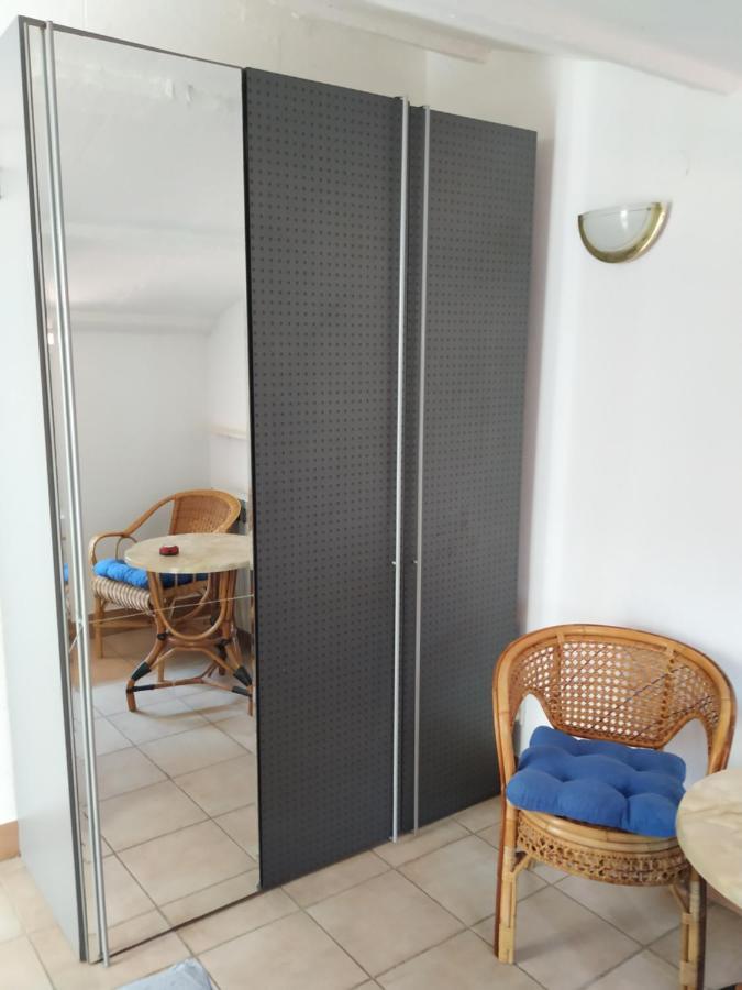 Apartmani Zlatko Πούλα Εξωτερικό φωτογραφία