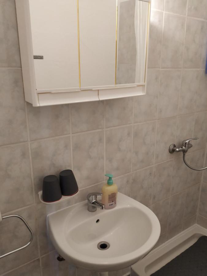 Apartmani Zlatko Πούλα Εξωτερικό φωτογραφία