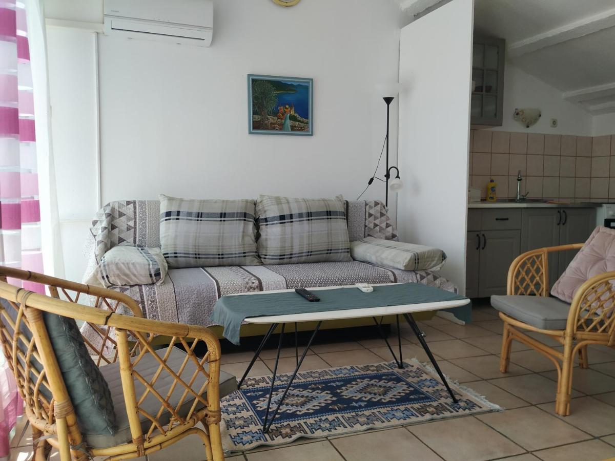 Apartmani Zlatko Πούλα Εξωτερικό φωτογραφία