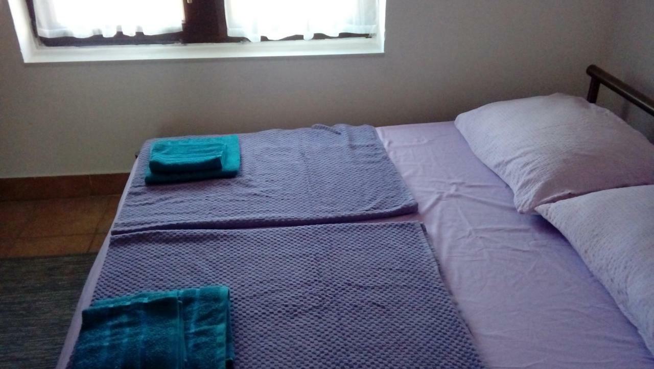 Apartmani Zlatko Πούλα Εξωτερικό φωτογραφία