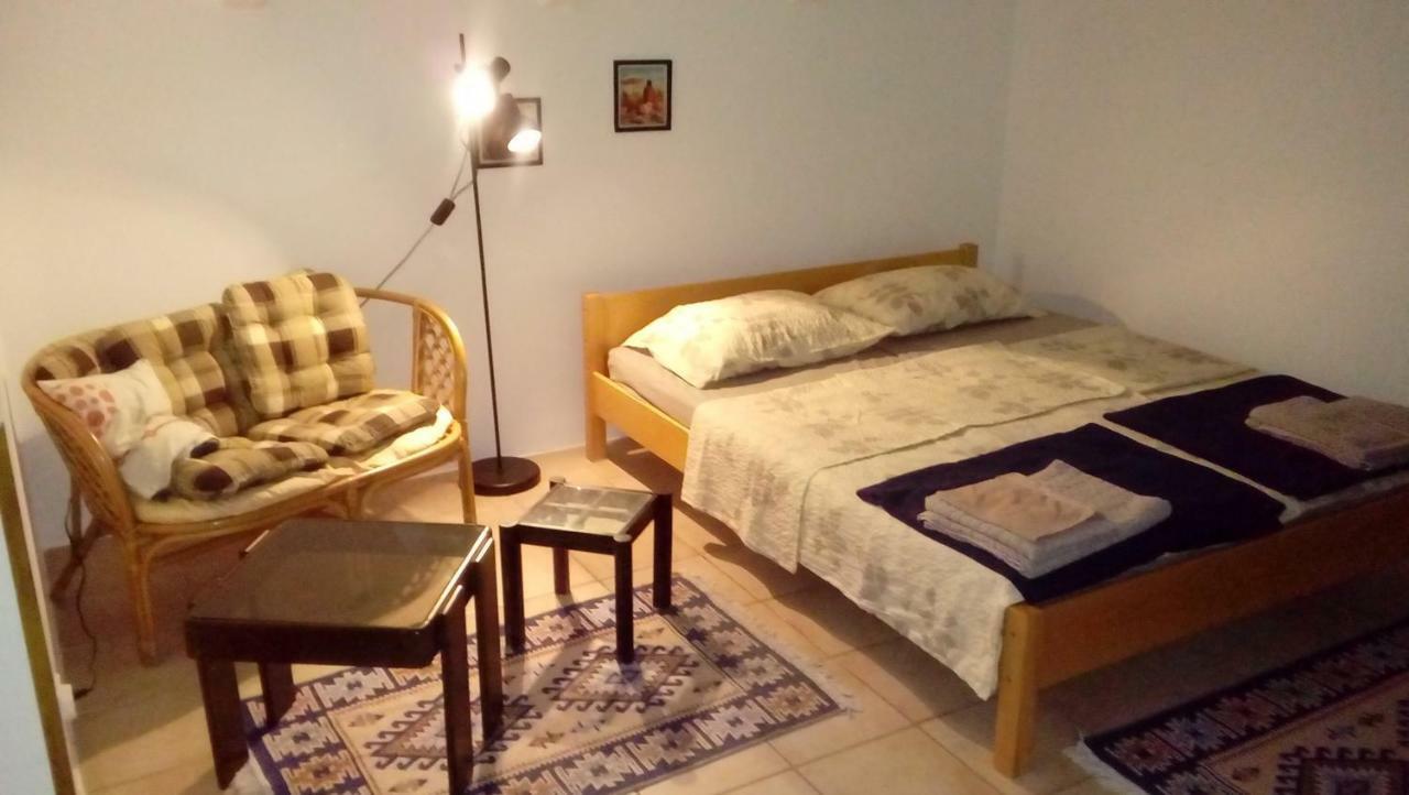 Apartmani Zlatko Πούλα Εξωτερικό φωτογραφία